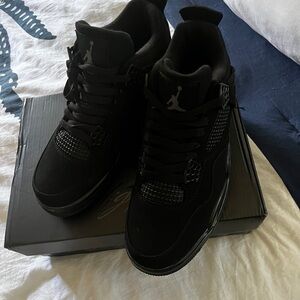 JORDAN 4 BLACK CATS